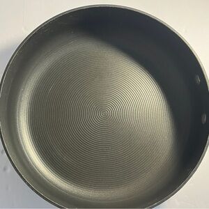 Circulon Premier  Non-Stick Black Non Stick Skillet